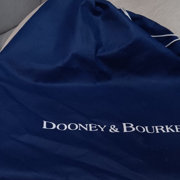 Dooney & Bourke Black Pebble Sac shoulder bag - Picture 6 of 6